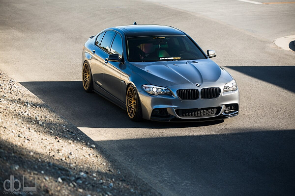 Фото дисков HRE 301M Сатиновое золото на BMW 5/M5 (F10)