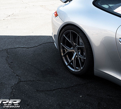 Фото дисков MRR FS06 на Porsche 911 VII