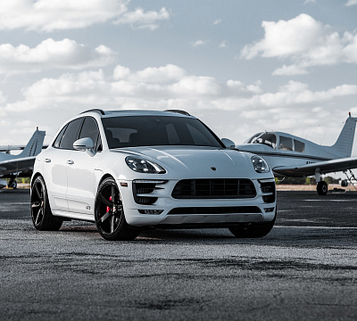 Фото дисков Vossen CV3 на Porsche Macan I