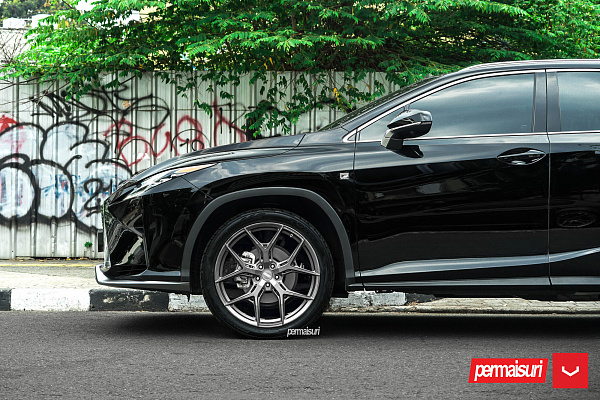 Фото дисков Vossen HF-5 Сатиновый графит на Lexus RX IV