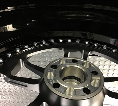 ADV.1 ADV5.3 Track Spec CS