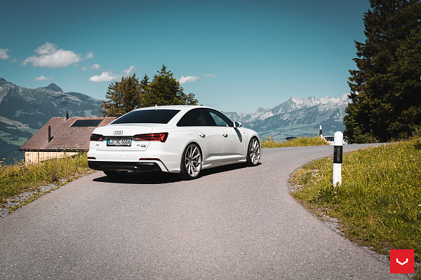 Фото дисков Vossen HF-3 Серебро на Audi A/RS 6 (C8)