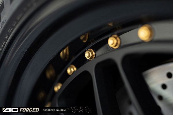Фото дисков BC Forged LE81 // MLE81 Черный матовый на BMW 3/M3 (G2x/G80)