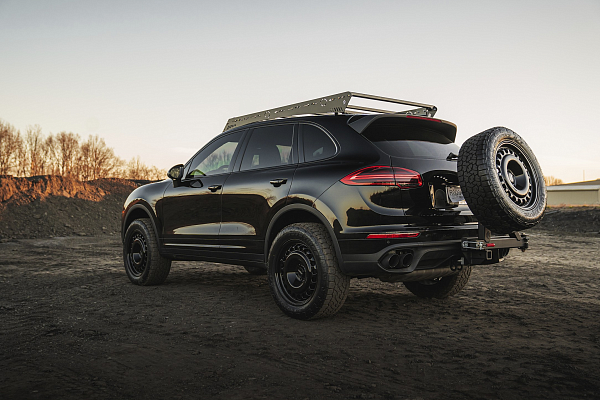 Фото дисков Rotiform STL Черный глянец на Porsche Cayenne II