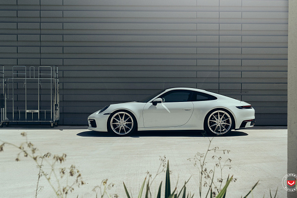 Фото дисков Vossen EVO-2 Глянцевый лак на Porsche 911 VIII