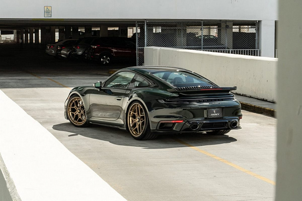 Фото дисков Anrky S3-X4 Глянцевое темное золото на Porsche 911 VIII