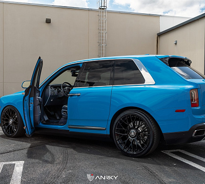 Фото дисков Anrky AN20 на Rolls-Royce Cullinan