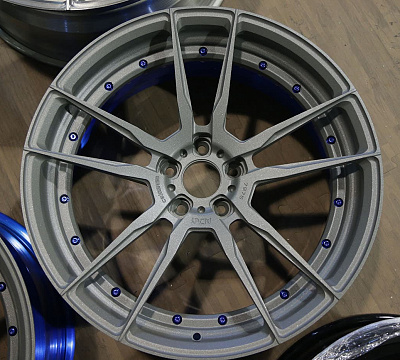 ADV.1 ADV5.2 M.V2 CS