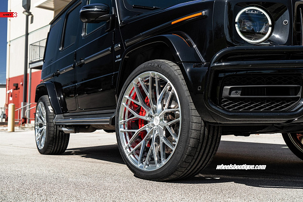 Фото дисков Anrky AN10 Красный сатин на Mercedes-Benz G-Class III