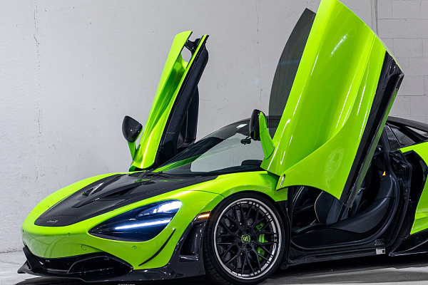McLaren 720S Spider