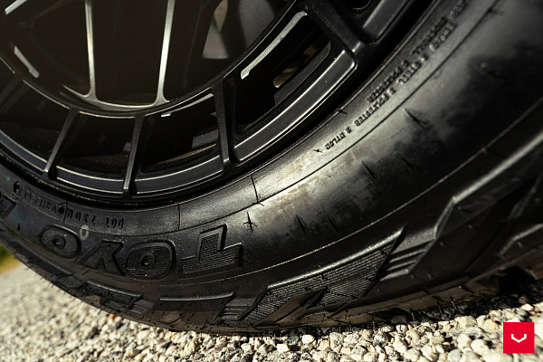 Фото дисков Vossen HFX-1 (6-Lug) Черный сатин на Ram 1500 V