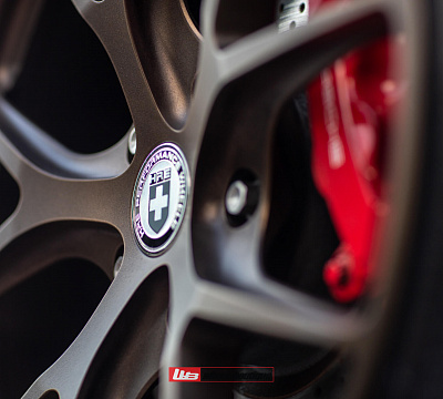 Фото дисков HRE P101 на Porsche Cayman II