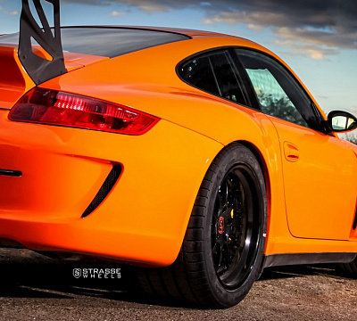 Фото дисков Strasse Wheels R10 Performance на Porsche 911 VI