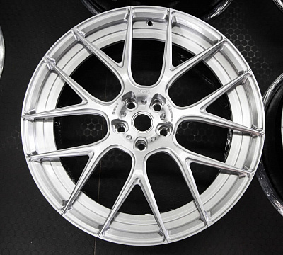 ADV.1 ADV8 M.V2 SL