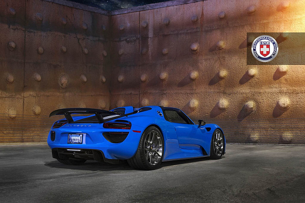 Фото дисков HRE P101 Глянцевый темный лак на Porsche 918 Spyder