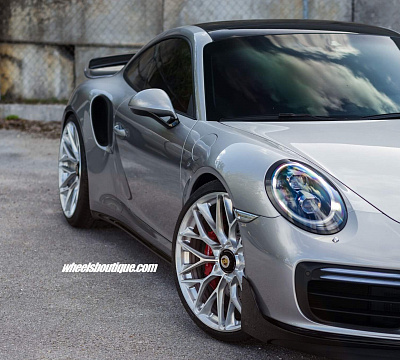 Фото дисков HRE P200 на Porsche 911 VII
