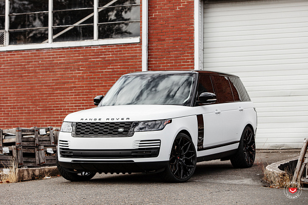 Фото дисков Vossen S17-01 Глянцевый тонированный лак на Range Rover IV