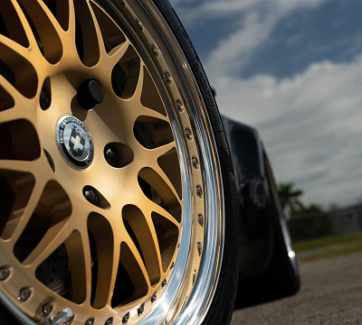 Фото дисков HRE 540 на Porsche 911 III
