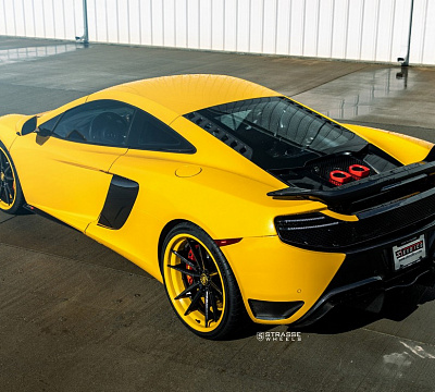 Фото дисков Strasse Wheels SV1 Deep Concave FS на McLaren 650S