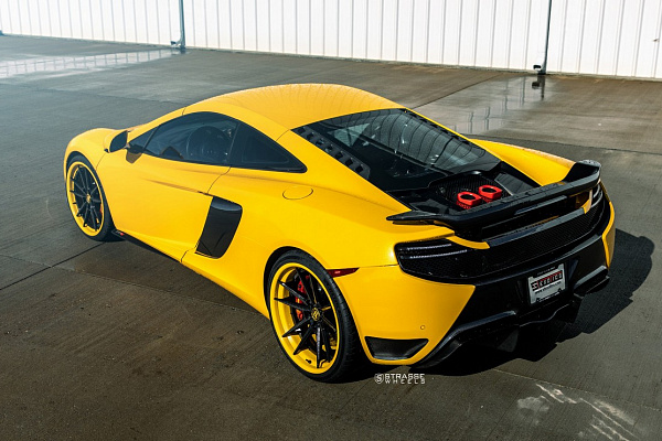 Фото дисков Strasse Wheels SV1 Deep Concave FS Другой цвет на McLaren 650S