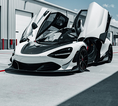 Фото дисков Strasse Wheels SM5R Deep Concave FS на McLaren 720S