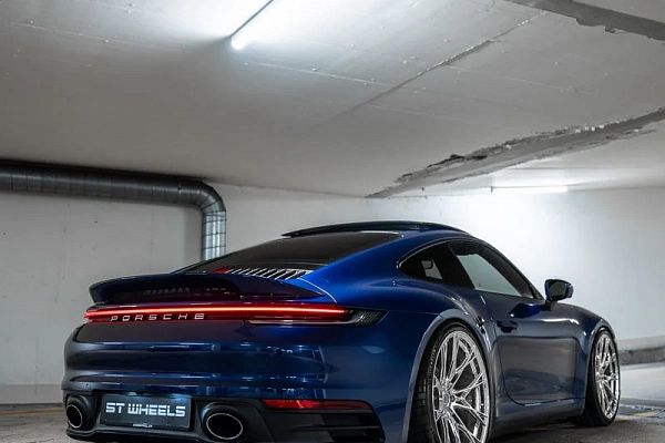 Фото дисков ST Wheels ST9 Полированный лак на Porsche 911 VIII
