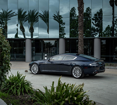 Фото дисков HRE P200 на Aston Martin Rapide 2