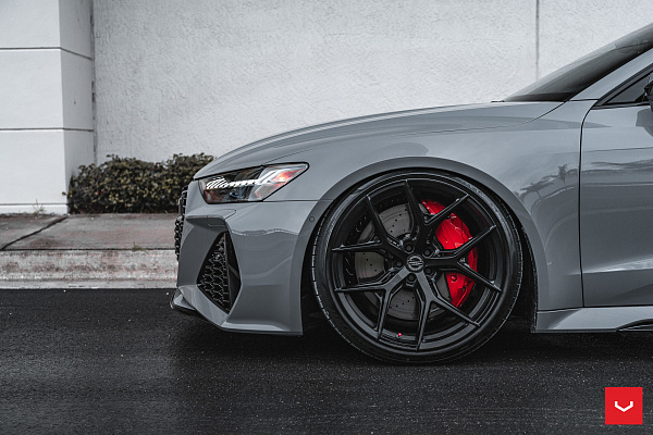 Фото дисков Vossen HF-5 Черный сатин на Audi A/RS 7 (4K)