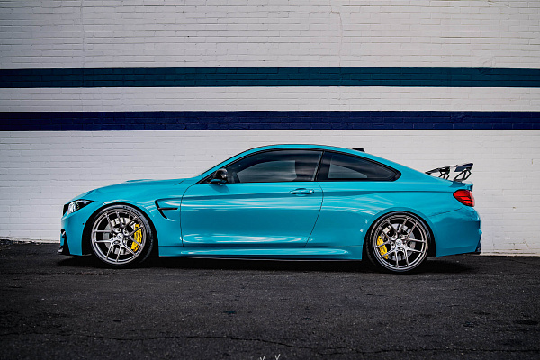 Фото дисков HRE R101 Lightweight Глянцевый темный лак на BMW 4/M4 (F32/F82)