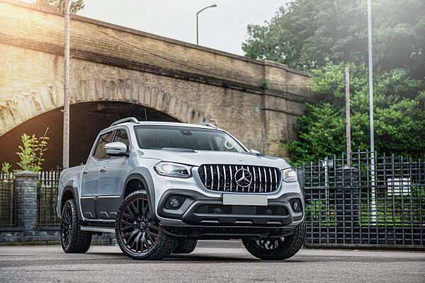 Фото дисков Kahn Kahn RS Черный сатин на Mercedes-Benz X-Class