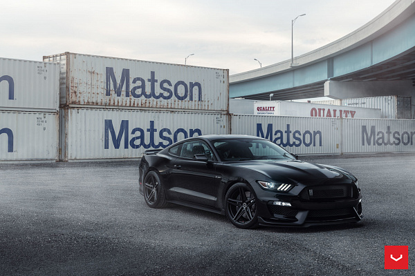 Фото дисков Vossen VFS-5 Черный сатин на Ford Mustang VI