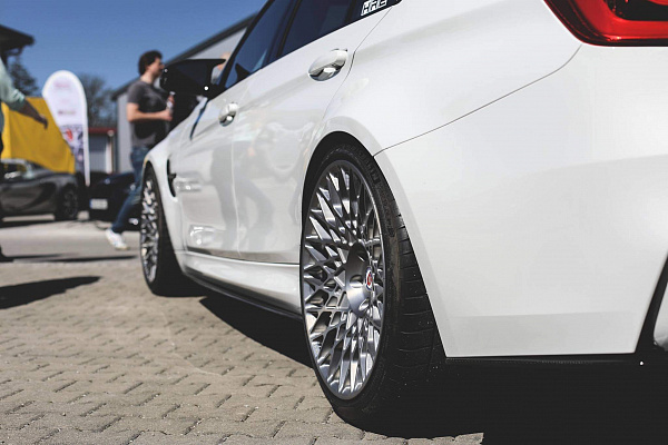 Фото дисков HRE 501M Сатиновый тонированный лак на BMW 3/M3 (F3x/F80)