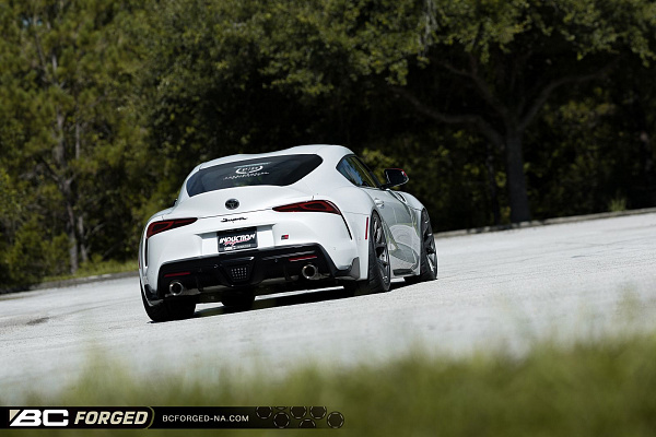 Фото дисков BC Forged RZ05 Глянцевый графит на Toyota Supra A90