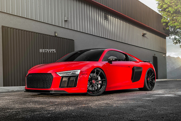 Фото дисков Strasse Wheels SV1 Deep Concave Monoblock Другой цвет на Audi R8 (4S)