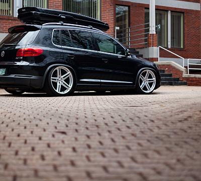 Фото дисков Vossen VFS-5 на Volkswagen Tiguan I