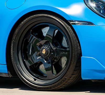 Фото дисков HRE 527 на Porsche 911 VIII