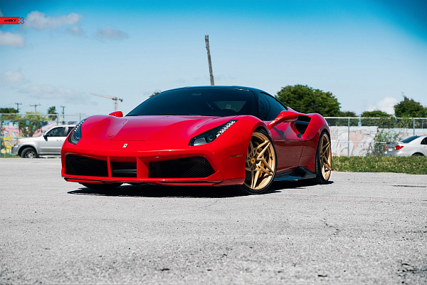 Фото дисков Anrky S1-X3 Сатиновое золото на Ferrari 488