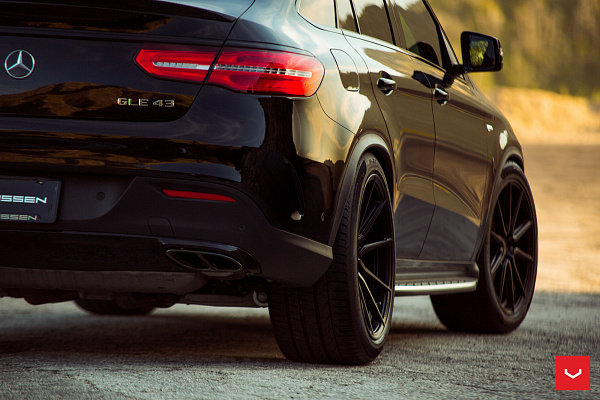 Фото дисков Vossen HF-3 Черный сатин на Mercedes-Benz GLE I