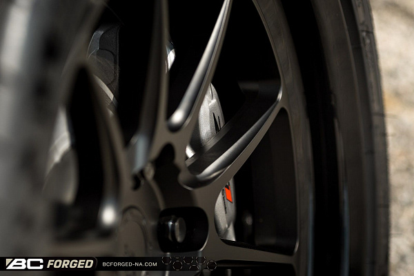 Фото дисков BC Forged LE10 // MLE10 Черный матовый на Chevrolet Camaro VI