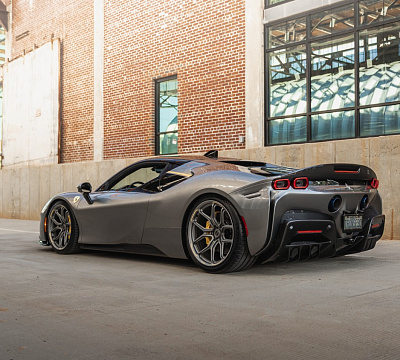 Фото дисков Brixton Forged CM5-RS на Ferrari SF90
