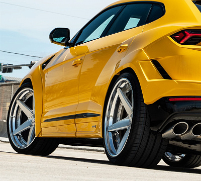 Фото дисков Anrky RS5.3 на Lamborghini Urus