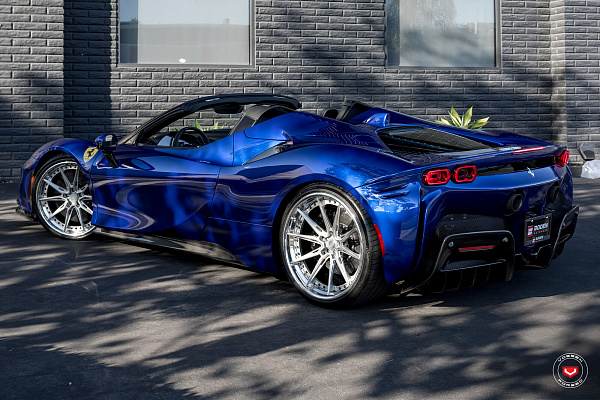 Фото дисков Vossen EVO-2R (3-Piece) Глянцевый лак на Ferrari SF90