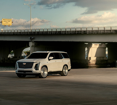 Фото дисков Vossen HF-9 на Cadillac Escalade V