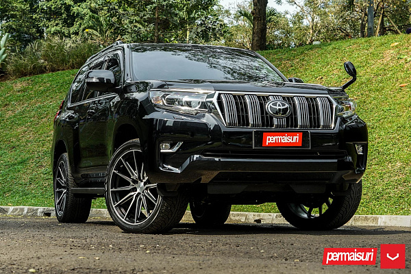 Фото дисков Vossen HF6-1 Алмазная проточка на Toyota Land Cruiser Prado 150