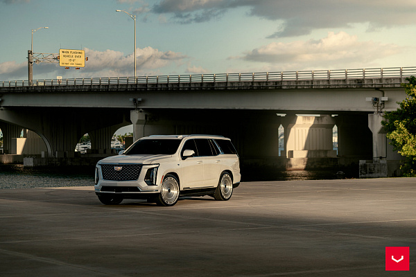 Фото дисков Vossen HF-9 Глянцевый лак на Cadillac Escalade V