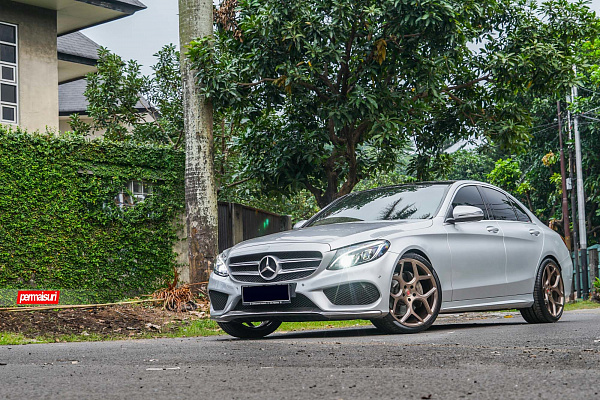 Фото дисков Vossen CG-205 Глянцевая бронза на Mercedes-Benz C-Class (W205)
