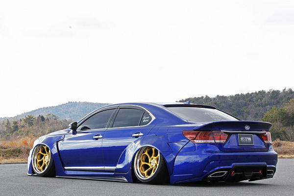 Фото дисков Savini SV69 Глянцевое золото на Lexus LS IV