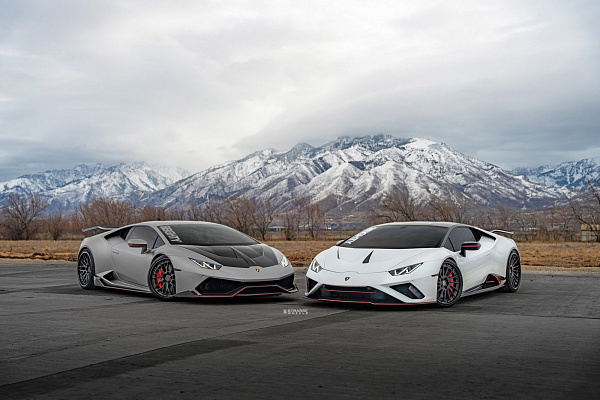 Фото дисков Strasse Wheels SV15T Deep Concave FS Черный матовый на Lamborghini Huracan