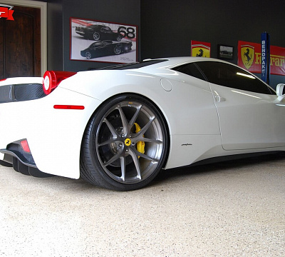 Фото дисков HRE P101 на Ferrari 458