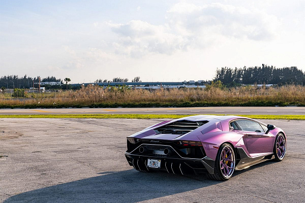 Фото дисков Anrky S3-X0 Другой цвет на Lamborghini Aventador